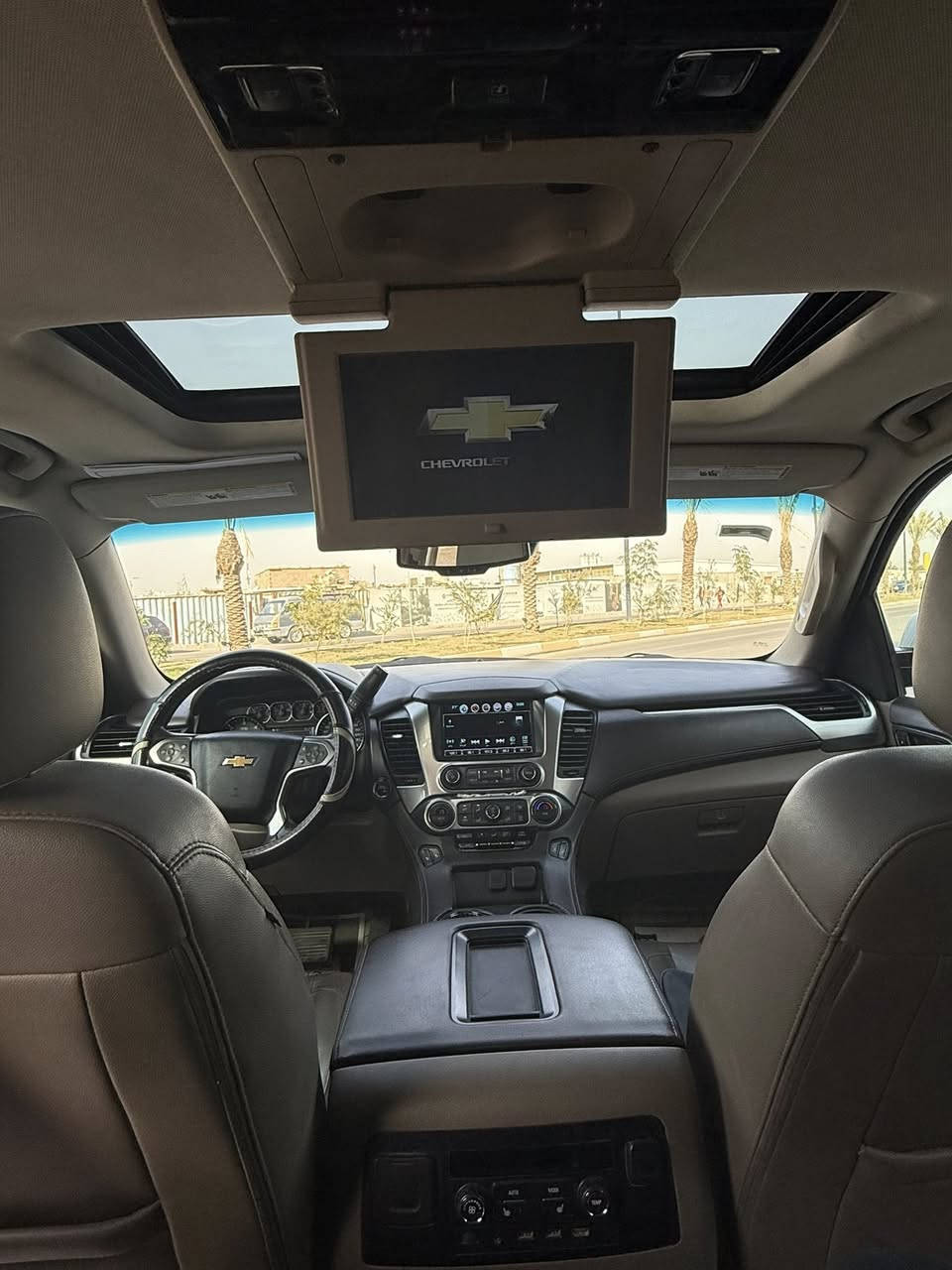 سلام عليكم
للبيع تاهو 2019LT2
وارد امريكي حادثها جدا بسيط بارد بالبنيد فقط
بيها صبغ دعاميه اماميه 
مواصفات 
كشنات تدفئه تبريد
كهرباء حتى المقاعد الخلفيه 
رادار امامي 
حساسات خلفيه 
فتحه 
بصمه 
شاشه خلفيه بعد بيها مواصفات
ماشيه 148.000كيلو
السعر 36.500
*********** بي واتساب
العنوان بغداد حي الجهاد
