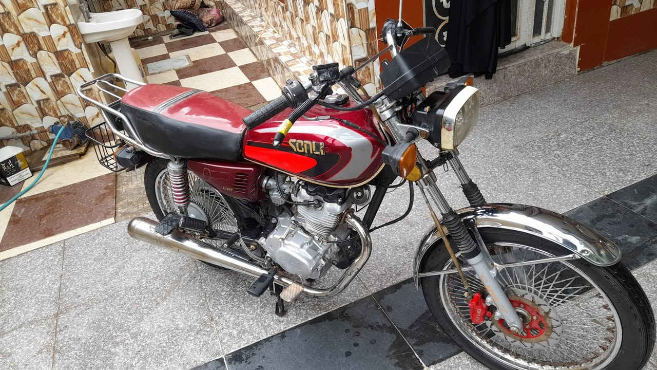 السلام عليكم تايكر موديل 23 باب اول الأصلي طالعه ب 24 دراجه جديده مكفوله من كلشي اوراق كامله دراجه جديده كلشي شغال بيهه دراجه تخبل مال جناي مامتعوبه كلش حلوهه الشراي يتصل وبي خير ويدلل مكاني بابل السعر ٥٥٠ وبيه مجال ***********
