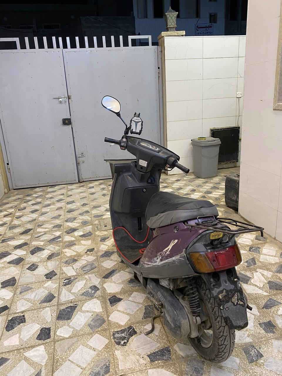 سلام عليكم
ماطور للبيع ويرهم مراوس 
ماطور شاصي شرط 
شرط مكينه مامفتوحه 
كهربايات شغاله اشاير سلف كلو شغال 
ربع ماتصرف عليه 
السعر ٢٥٠ وبي محال للطيبين


**إذا كنت صاحب هذا الإعلان وتريد حذفه لأي سبب، رجاءا أرسل رسالة إلى الدعم الفني**