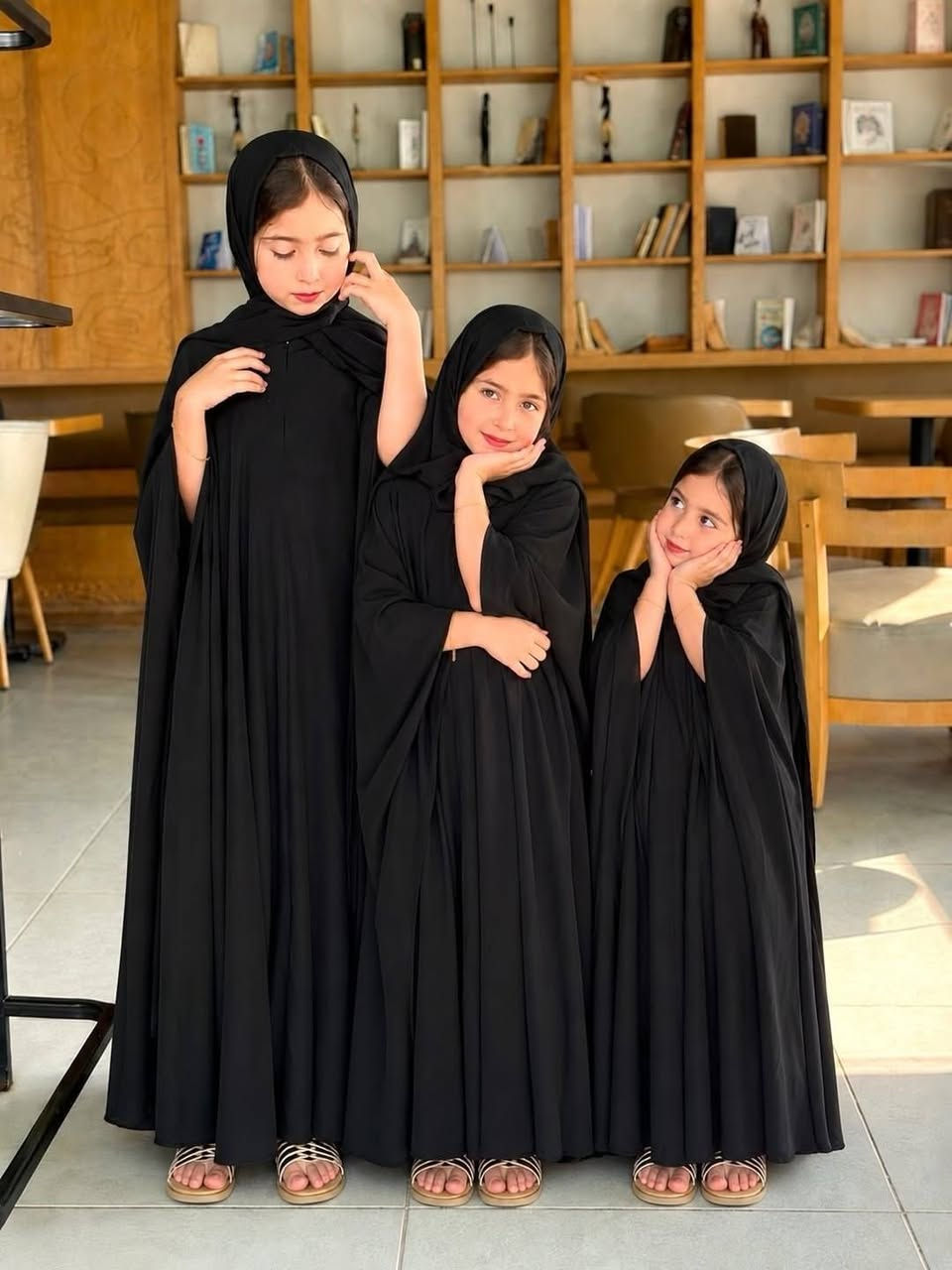 جملة اقل طلب نص درزن 
عباء + شال بناتي 
 قماش مدينة ايبك
قياسات من 6 سنوات الى 16 سنه 
@إشارة


**إذا كنت صاحب هذا الإعلان وتريد حذفه لأي سبب، رجاءا أرسل رسالة إلى الدعم الفني**