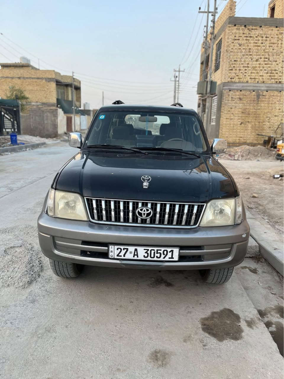 لاند كروز برادو 
موديل 2001
محرك 6 سلندر بلاد
فور ويل شغال
دبل تانكي
سياره جاهزه من كل النواحي
تبريد شغال 3 قطع ثلج 
سياره 7 راكب والسياره بأسمي تحويل ثاني يوم
غير متواجد على الفيس بوك للاستفسار الاتصال بلرقم *********** ناصرية, ذي قار
