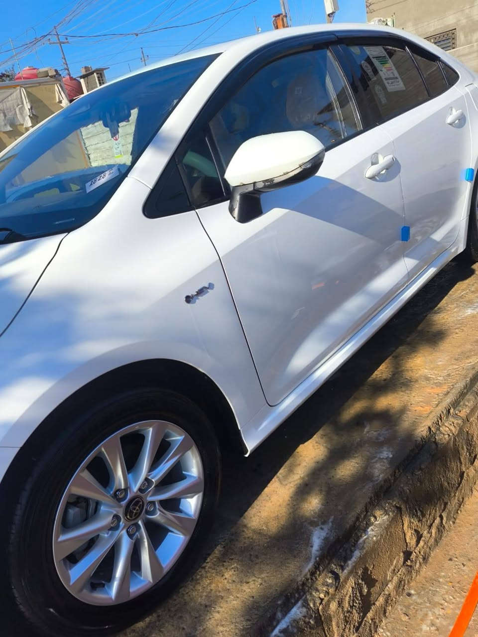 كورلا 25
ماشيه ١٢ الف
السياره كفاله عامه من الشخط فقط دحجه بسيطه
السياره مدوشمه ارضيه وكشنات 
مكاني البصره معقل 

*********** البصرة, العراق
