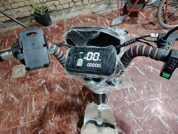 بايسكل شحن
موديل 2024
لون ابيض تشغيل عن بعد حساسات مري جانبيات اشاير 4بطاريات شاشه ومثبت سرعه وديجي
السعر 470وبي مجال بيع سريع.   المكان الشطره 
التواصل عله هاذه الرقم
***********
