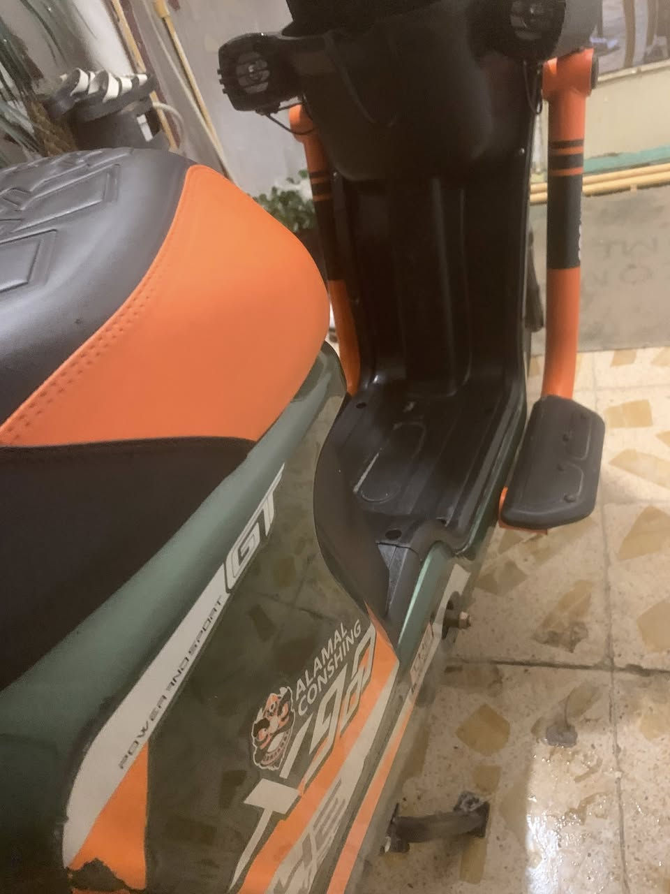 دراجه جديد استعمال قليل   السعر 350 الف مكاني بغداد كريعات ***********
