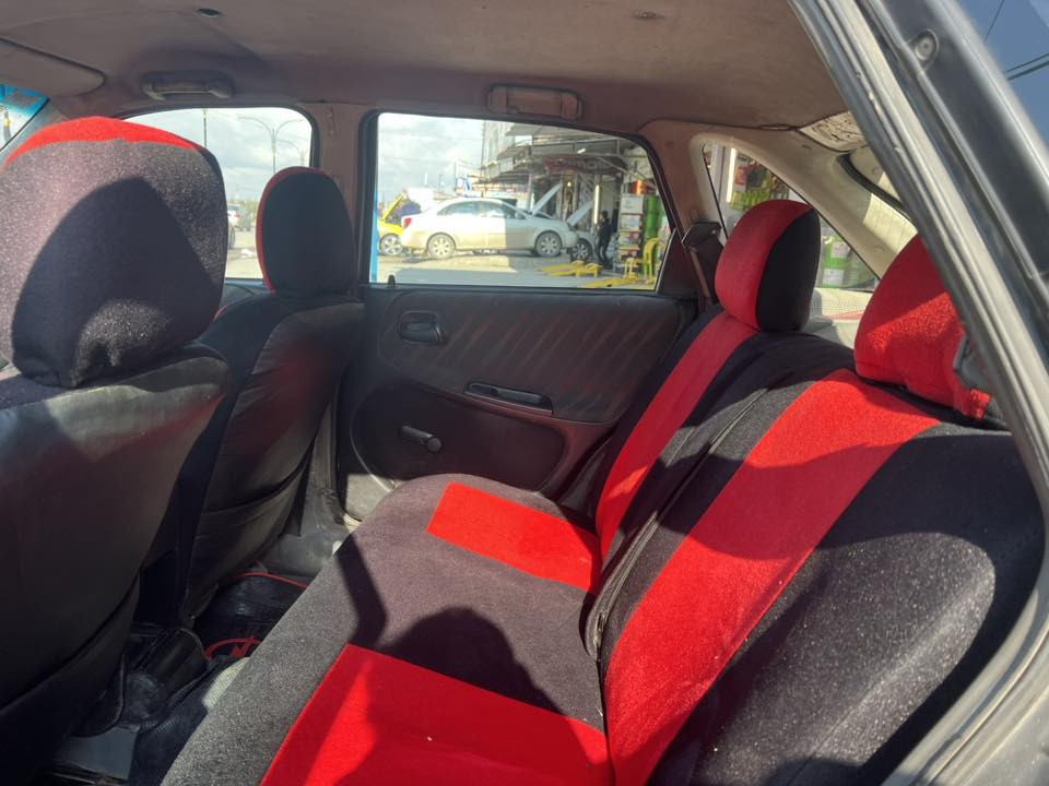 لبيع – سيارة نظيفة وجاهزة واحلى من صور🔴

السيارة خير من الله، دهن وبنزين، قطارة ملبانزين
ترايك بغداد – كير ومحرك ممتازين 👍

🚗 المواصفات:

 • محرك 1600 مرغوب
 • طخم قبل 6 اشهر معمر تواير فوك نص
 • السيارة مرتبة ومصبوغة جمالية فقط
 • وين ما تريد تفحص 🌍
 • شاشة لمس + بلوتوث
 • كاميرا خلفية للرجوع
 • قفل مركزي ريمونت عن بعد
 • كهربائيات كاملة شغالة بدون أي نقص
 • حتى ماسحات الجام الخلفي شغالة
 • هندر بريك شغال
     •        عينة وكلج جدد قبل ثلاث اشهر يعني مي
     •       كيج بانزين شغال مية بلمية
     •        كابون بانزين 

📄 السنوية:

 • لحد شهر 3 / 2027
 • السيارة باسم جيراني هو صاحبها شرعي

ℹ️ ملاحظات:

 • بيها بوند تقحيل بسيط (طبيعي لأن اللون أسود)
 • سيارة ممتازة وما ناقصها شي بس بعض الامور البسيطة

💰 السعر:
46 بيها مجال للطّيبيـن
🚨 بيع مستعجل

📞***********
تعال وتدلل، ومبارك على ياخذها
