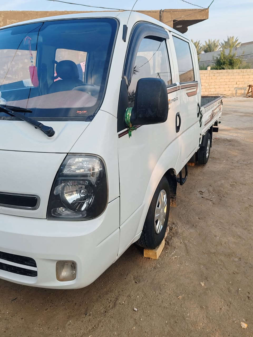 يا الله السلام عليكم بيع مستعجل 
كيا دبل قماره مكفوله كفاله عامه 
موديل ٢٠١٣ 
مكينه ٢٧٠٠ شرط لا تبخير ولا تنقيص 
الكير مشروط الاكسل مشروط تخم تاير جديد
كهربائيات كلها شغال  ماناقصها شي تدفأه شغال 
التبريد يحتاجله صيانه 
السعر ١٢٧ ورقه
الاتصال على الرقم ***********
