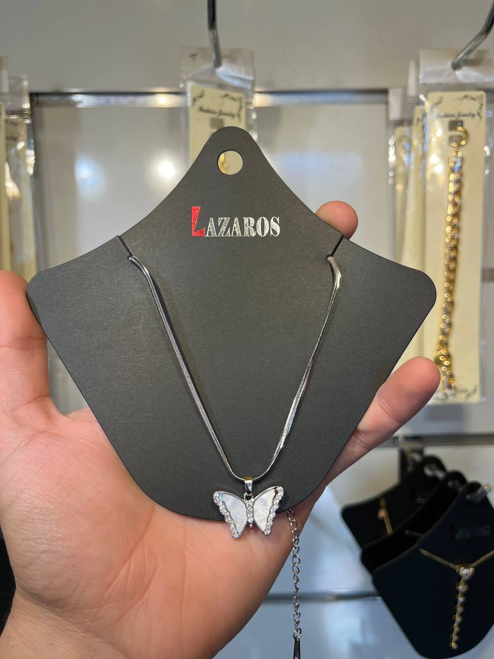 كلادة 
سعر القطعة 4 الف


**إذا كنت صاحب هذا الإعلان وتريد حذفه لأي سبب، رجاءا أرسل رسالة إلى الدعم الفني**