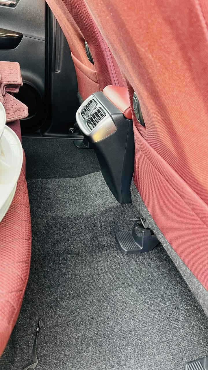 تويوتا هايلوكس 2024 ساز 4*4
رقم اربيل  الدولي

ضمان شركة تويوتا العراق SAS

فول مواصفات

مرأة شفط كهرباء

شاحن موبايل

بنيد جكات

شاشه كبيرة

كاميرا 

تبريد كشنات 

كشافات لد

تحكم ستيرن 

حساس امامي خلفي اصلي

تبريد خلفي امامي

الاستفسار 

***********

***********
