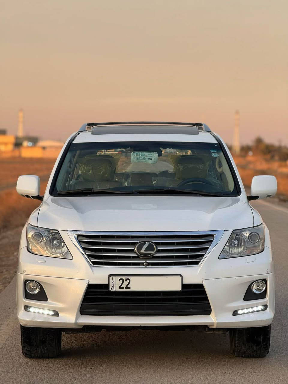 السلام عليكم 
لكزس 2011 LX 570 بريم كفاله عامه حته الدعاميات
انظف لكزس بموديله كفاله من كلشي 
فول مواصفات 
فحته سقف
كاميرات محيطه
دفيدي بالقماره 
حساسات محيطه
جميع الكراسي كهرباء
جلد وتحكمات وزراك لايت 
باقي المواصفات معروفه 
بسمي هزه وسنويه جديد
السعر 355 
العنوان بغداد 
للاستفسار 
***********
*********** Colombo, Sri Lanka
