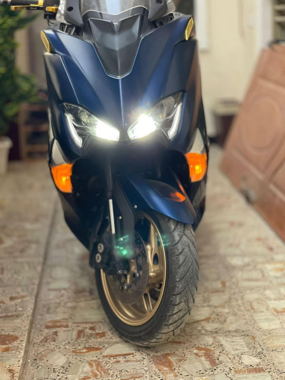 السلام عليكم تي ماكس 2019Dx تاج ماكس فول مواصفات دراجه ماشيه 16 الف الدراجه زلغ مابيها نضيفه كلش شراي يجي خاص او يتصل ويدلل مكاني بغداد ***********
