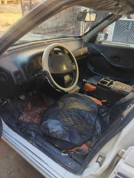 بيجو 405 GLx موديل ٢٠١٢ خصوصي
سياره نضيفه  مكان  السيارة بغداد 
***********
