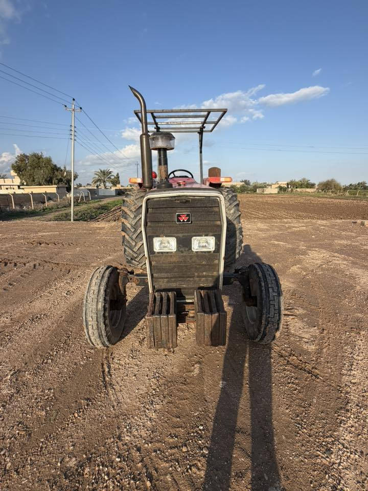 السلام عليكم اللبيع تلكتر تركيه مديل  2000  السعر 16 مليون ونص وبيهه مجال  كتاب   كير  ومحرك شرط العنوان صلاح الدين سامراء  الهاتف  ***********
