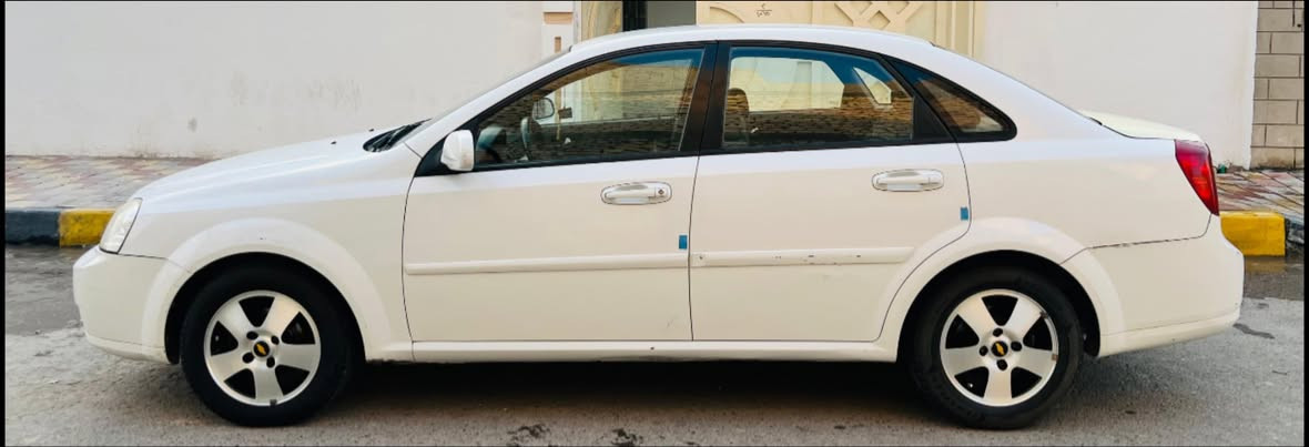 اوبترا للبيع
موديل ٢٠١١  
عداد 131000 كيلو 
مسجلة بأسمي  رثم جديد انكليزي 
تحويل مباشر ثاني يوم 
ضرر:  سطح صندوق مصبوغ بدون فتح بسبب سقوط حجر عليه 
و جاملغ يسار الهلال مصبوغ فقط 
وجاملغ خلفي عكس سايق مصبوغ هلال
السعر 80   وبيه مجال 
للتواصل *********** 
الرمادي شارع عشرين
