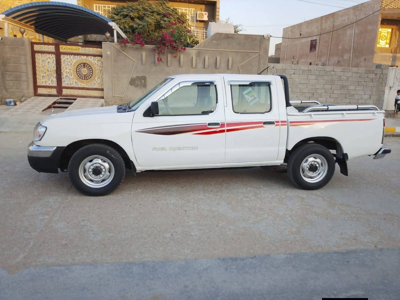 سلام عليكم نسيان شبوط مويدل 2003 سياره جديده بممعنا الكلمه محرك وكير شرط تخم تاير وحداديه كامله ارضيه جلد كهربائيات شغاله من الدعاميه الدعاميه كله جديد مصبوغه جماليه مال جناي شاصي مكفول سياره مال مزاد وزادت الداخليه قرصه نازل مرور الحسينيه بغداد /مكاني ناصريه الاسكان صناعي سعر 60 وبيه مجال قليل ***********
