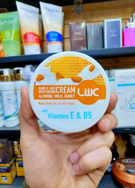 مرطبات ايرانية


**إذا كنت صاحب هذا الإعلان وتريد حذفه لأي سبب، رجاءا أرسل رسالة إلى الدعم الفني**