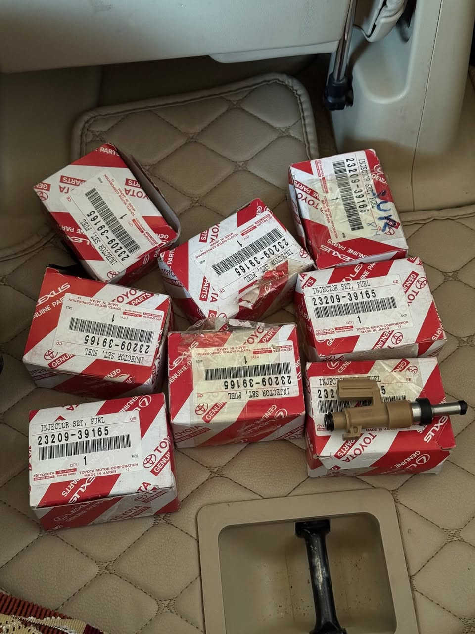 سلام عليكم.   نوزلات صارلي اسبوع من  اخذتهن وكاله اصلي   اخذتهن من ساز. استخدام سبوع. صارت عندي مشكله بل سياره كالو  ونزل بدلدهن وطلعن مو منهن. اتصير عندي رجه من 40الا 80 نوب طلع عندي  تورباين   ***********
