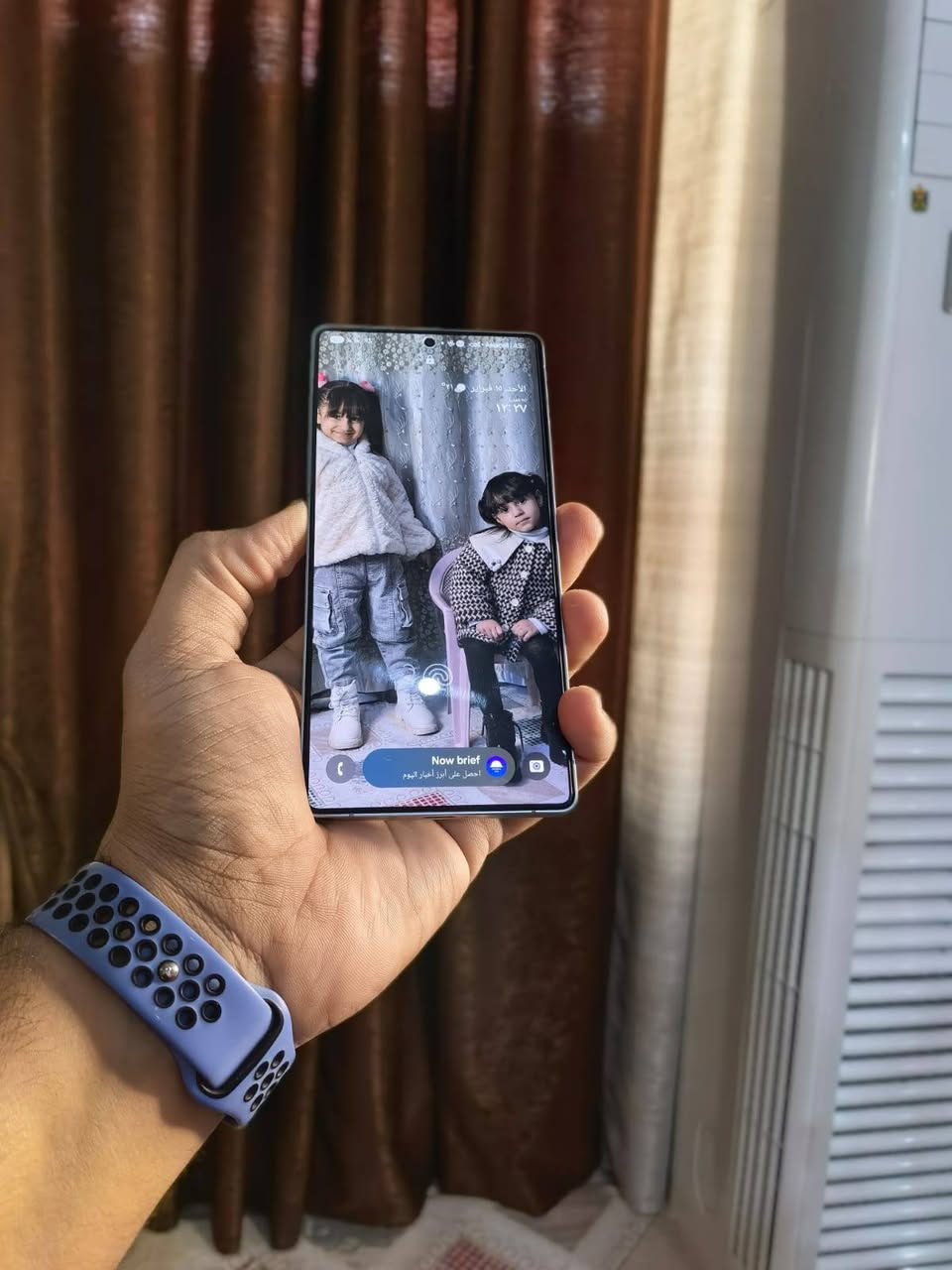 السلام عليكم
اس 25 الترا ذاكرة 256 نظافة ١٠٠%
جهاز بدون قلم ضايع مستخدم 5 أشهر 
جهاز شغال ١٠٠ % سيم كارت الأول ذا خليته مايشتغل تخليه بل 2 يشتغل مابيه مشكله ويشغل سيمكارتات 2 
كامل ملحقاته عدد كفات ٤ وياه هديه
سعرة مليون ٥٠ الف
عنوان بغداد البلديات 
***********
