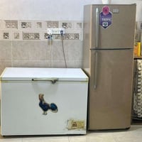 ثلاجه ومجمده • مستعمل نظيف • ما بيه عطل