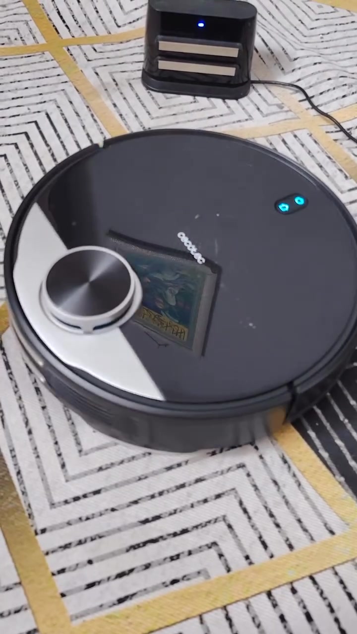 CONGA 3290  كنس ومسح كامل ملحقات السعر 90 الف


**إذا كنت صاحب هذا الإعلان وتريد حذفه لأي سبب، رجاءا أرسل رسالة إلى الدعم الفني**