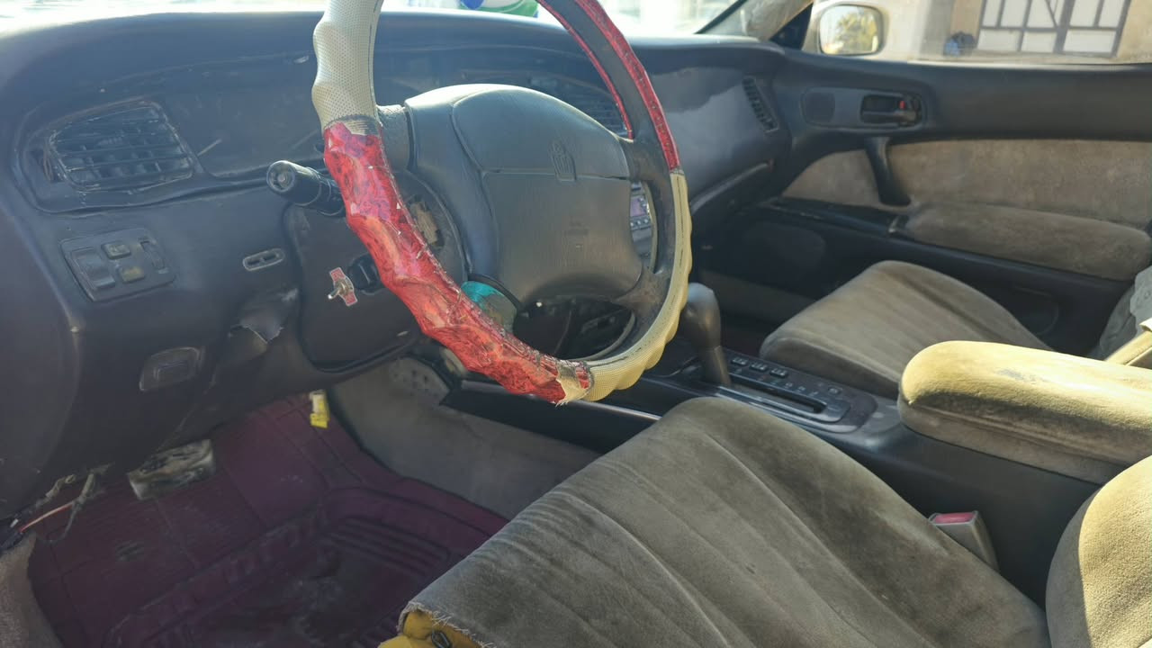 ماجستا مديل 91 رقم انكليزي شرط التحويل السعر 32 وبيها مجال مكاني نجف 
***********
