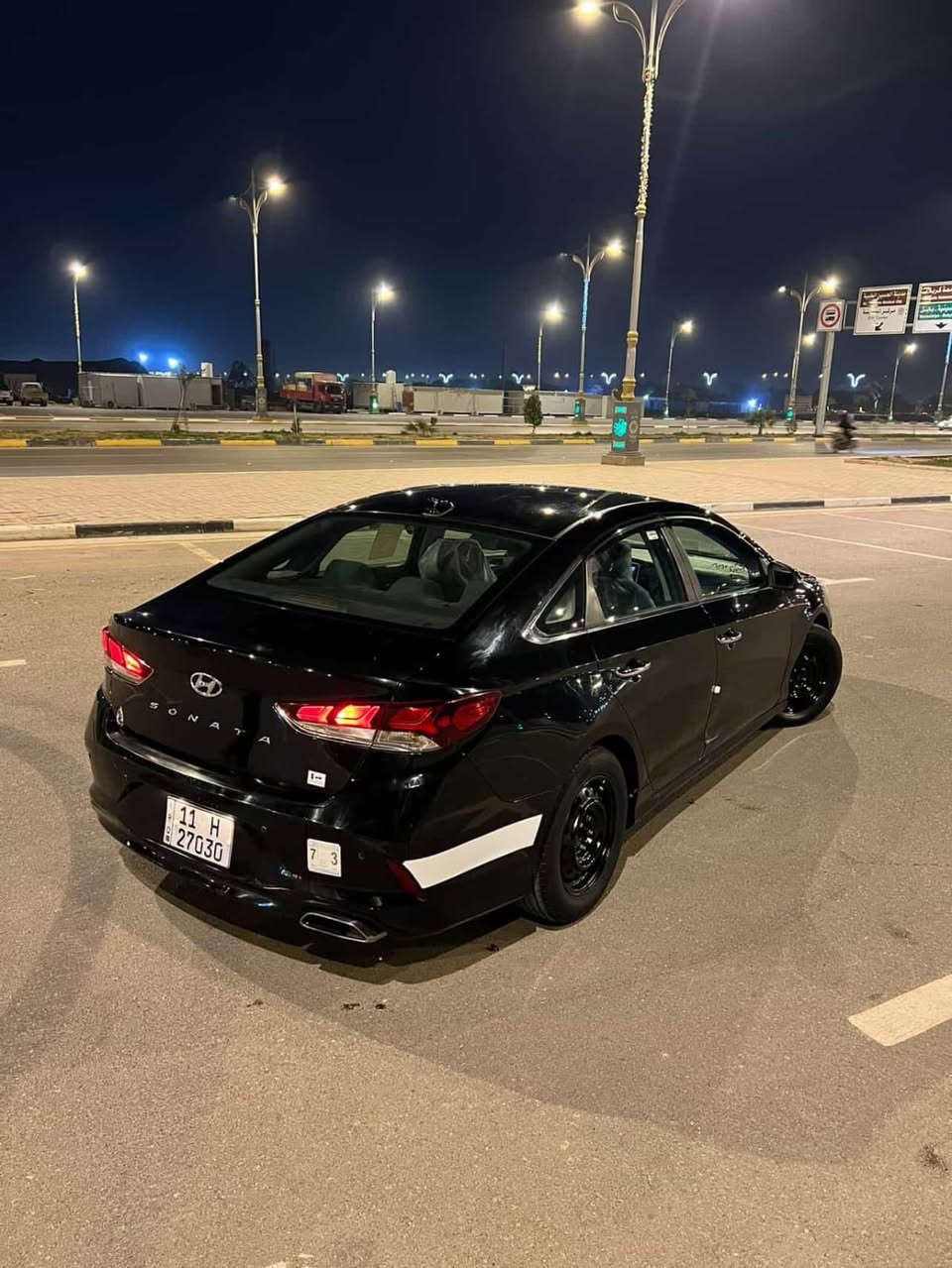 السلام عليكم سوناتا 2018 رقم بغداد الدولي بأسمي تحويل ثاني يوم حادث امريكا جاملغ وبنيد وهنا بالعراق صبغتها حزام اثر طخات لون اسود فئة السيارة se كير محرك حدادية نظيفة السيارة وجاهزة مكاني كربلاء المقدسة 
*********** واتساب 
*********** اتصال على الخط
