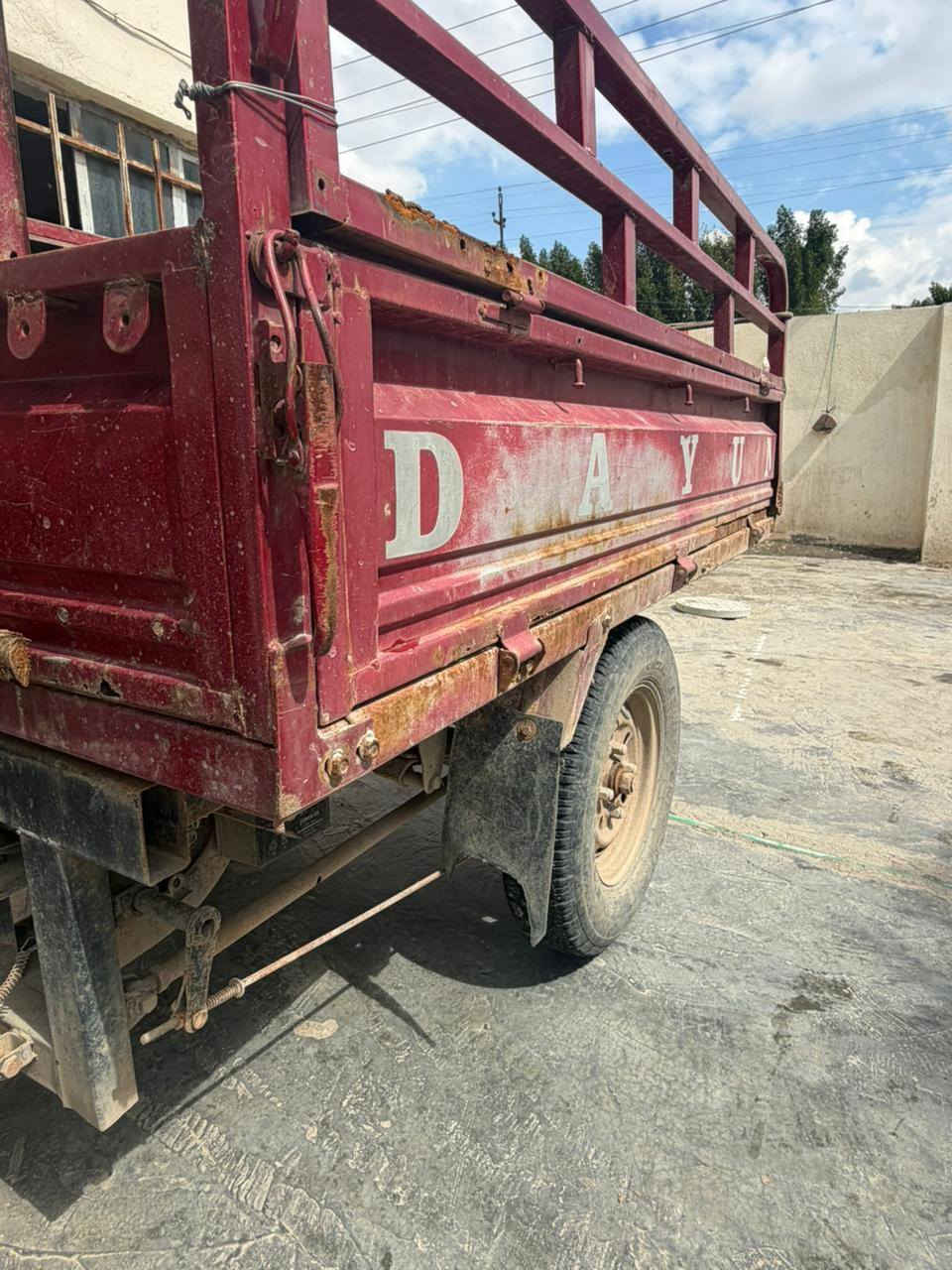 السلام عليكم ستوته موديل 14وراق كامله مكاني بغداد قرب بسمايه الصيطره القديمه السعر 500وبيها مجال حك الجيه عوزها ترتيب ***********
