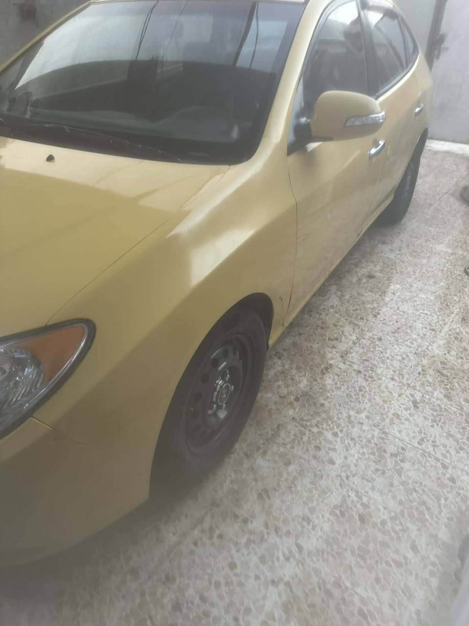 يله سلام عليكم شباب النترا أمريكي موديل ٧ بيها تصليح بالفخذه والباقي مابي شي تجي اتشوف كدامك فول الاخير فتحه تحكم اشاير ٤ دسك جاهزة من كلشي 
تبريد عوزه غاز 
رقم كربلاء بسمي تحويل ثاني يوم 
مكاني الكوت
للاستفسار ***********
