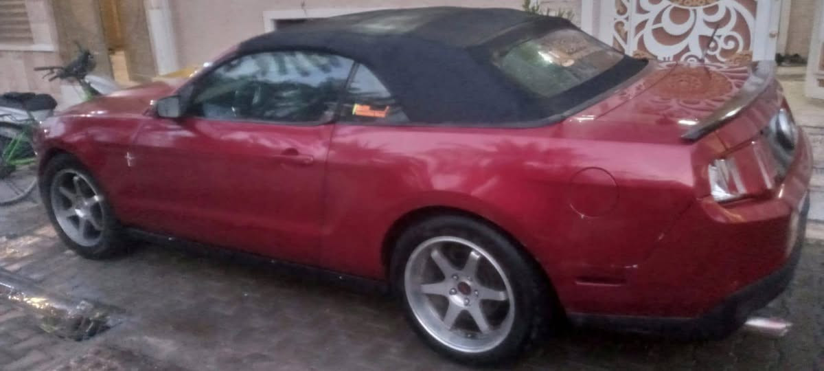 سياره اللبيع.    مصبوغه حزام موديل اللفين عشرة  نقص كهربائية بصيطه هزه جديده بسمي سياره ترأي وين مااحب سعر  تسعه خمسين بيهه مجال‏‪***********‬‏
