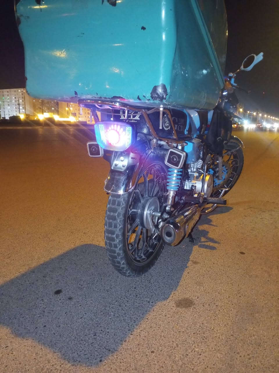 سلام عليكم ايراني نامه برو 25 دراجه خير من الله مكينه برغي ما مفتوح تجي وتشوف نضافه 90 بل 100 ول كسر قبق الدشلي بي كسر مبين بل فيديو 750 بيه مجال للطيبين *********** بغداد فلكه سلمان باك
