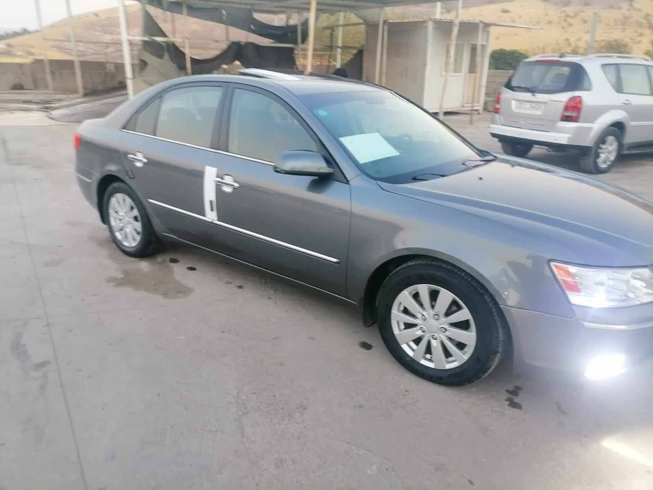 سوناتا ٢٠٠٩ مكفوله كفاله عامه كشن كهربائي
فتحت سقف 
رقم بغداد 
موجوده داخل حديثه 
السعر ١٣٤ وبيه مجال 
***********
