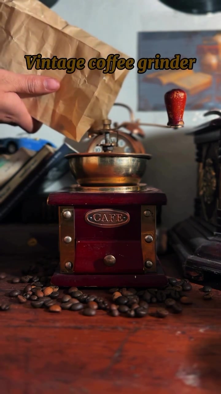 #coffee #vintage #antique


**إذا كنت صاحب هذا الإعلان وتريد حذفه لأي سبب، رجاءا أرسل رسالة إلى الدعم الفني**