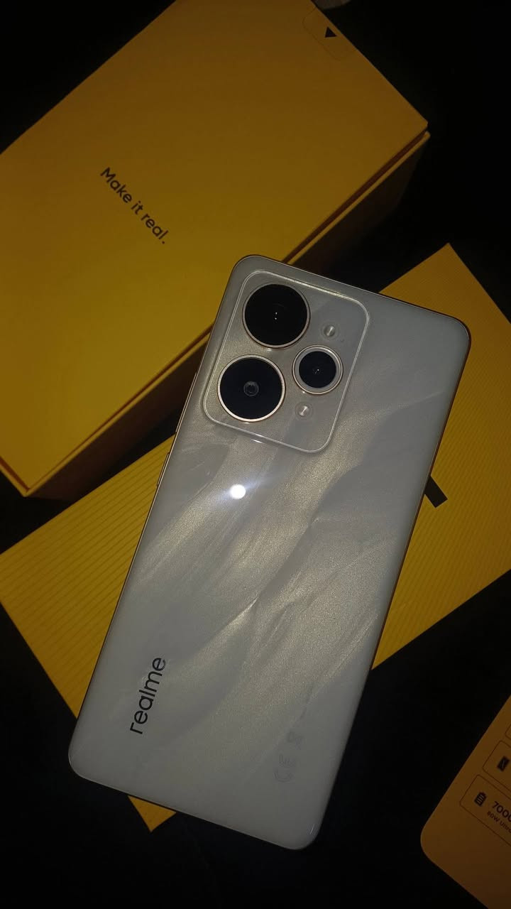 السلام عليكم ريلمي لون سلفر ذاكره 512 ، الجهاز البارحه فتحته ، تاريخ الشراء بالوصل تكدرون تشوفوا ، اريد ابيع بسبب ضرف اخذته قصد اريد ابيعه هسة ، اريده ب 525 قفل ، مكاني زعفرانيه كامل مع ملحقاته


**إذا كنت صاحب هذا الإعلان وتريد حذفه لأي سبب، رجاءا أرسل رسالة إلى الدعم الفني**