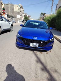 للبيع هونداي النترا موديل 2023  هايبرد محرك 1600وارد أمريكي ماشيه 31 م...