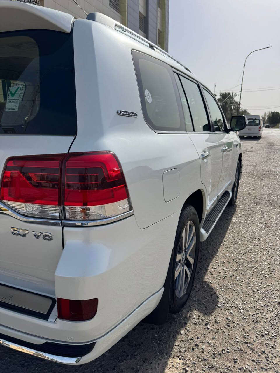 لاندكروز 2016 VXS ساز فول 1/1

رقم بغداد تحويل مباشر 

ماشية 210 الف كم 

السيارة بيها ملاحظات بسيطة فقط بارد 
وكفالة من الصبغ والتبديل 

فول السيارة جكات 
خمس كامرات 
رادار 
تحديد مسار 
نقطه عمياء 
ستيرن كهرباء 
وغيرها من المواصفات المعروفه

مكان السيارة البصرة 

السعر : 470 وبيها مجال بسيط للشراي 

للأستفسار : 
*********** بغداد, العراق
