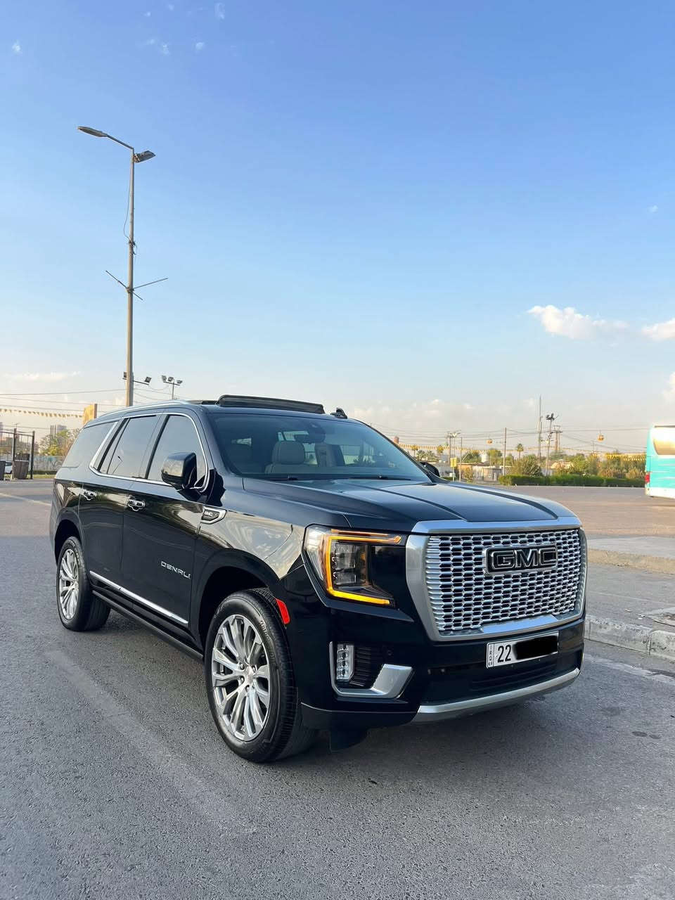 لليدور نضيف وجديد فقط 

 السلام عليكم 

يوكن دينالي وكالة المنصور 2022 
سياره كفاله عامه من كلشي و مكينه والكير بلاديه مالملعوب بيهن سوناره موجود
سياره معروفه مواصفاته فوال الفول للخير 
مكينه 6200 بلاديه كبس الشركة 
سياره مغلفه PPF بالكامل 

للستفسار ***********
