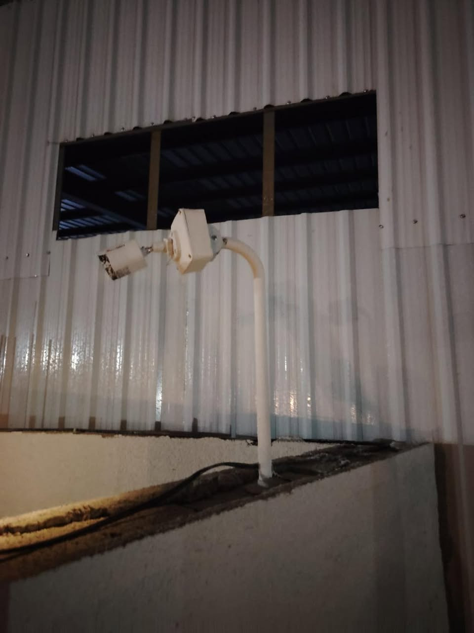 اسبق عصرك وكن في الطليعة 
سلام عليكم 
تم تأمين جملون ب ١٤ كاميرا من شركة ماكس فيجن 
دقة ٥ ميكا 
صوت وصوره 
ليلي الوان 
ضمان سنه 
#العنوان #
كربلاء/ طويريج/ شارع البلدية/ مجاور المستوصف الطبي 
# هاتف #
***********
***********
جملة- مفرد 
اسعار خاصة للمنصبين 
رؤيا الهندية 
وكيل معتمد
