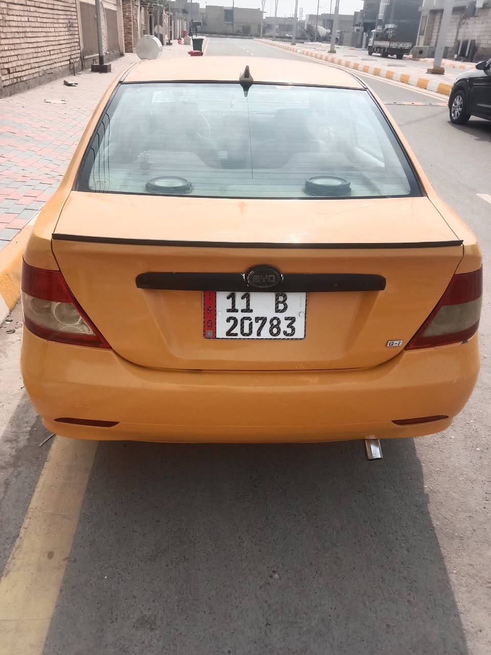 السلام عليكم ورحمه الله وبركاته
بي واي دي 2010 بغداد نكليزي   تحويل ثاني يوم مصفرة هيئة وغرامات مكينه وكير لانسر ياباني كير عادي  السيارة خير من الله والمكينه لا تنقيص ولا تبخير وشرط الفحص
مكاني فلوجه
السعر ٤٨
 للاستفسار الاتصال على الرقم 
***********
***********
