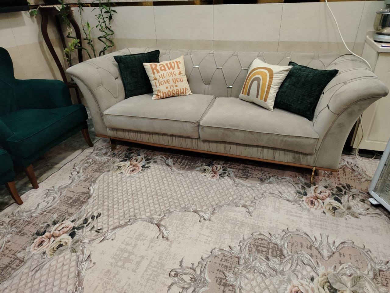 أغراض بيت جديده نضافه فول الشراي يتصل على الرقم *********** مكلف بالنشر
