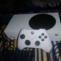 اكس بوكس سيريس S • نظيف ٩٠% • ناصرية