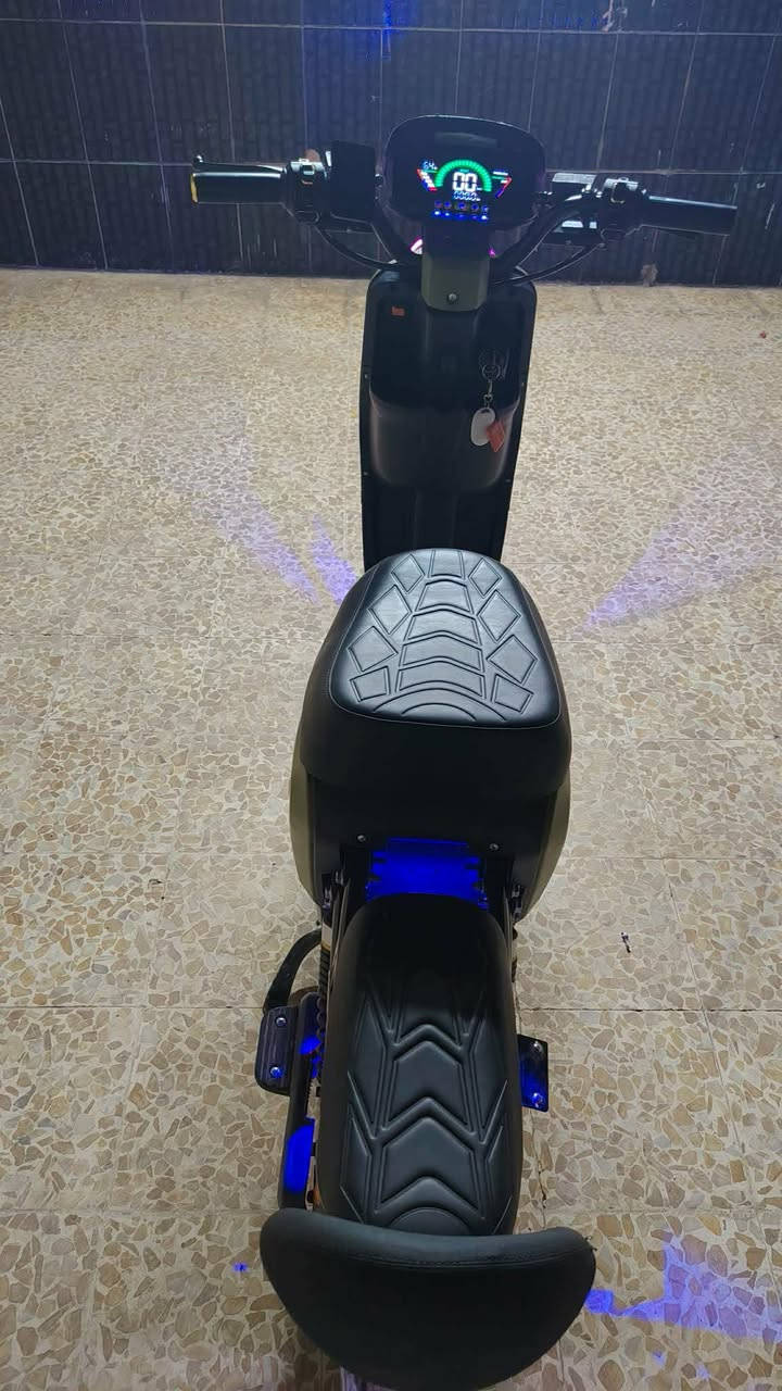 سلام وعليكم مكلف بل نشر 
ماطور R9 اخو جديد اسخدام شهر 
سعرو 500 وبي مجال  
‏‪***********‬‏
