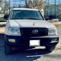 تۆیۆتا لاندکرۆزر  2002 مۆنیکا فول عادی  گئرو مە کینە ی بە شەرت  جوار ت...