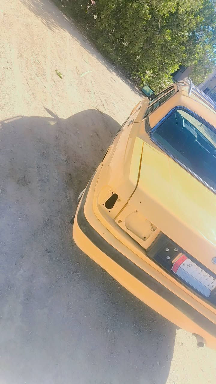 السلام عليكم فولكه للبيع مكينه وكير ففتي شرط نضافه تبريد شرط تخم تواير باتري محوره كله ياباني 
راعيه بحي العسكري تريد تحويل تريد وكاله عامه
السعر 32 وبيه مجال بصيط


**إذا كنت صاحب هذا الإعلان وتريد حذفه لأي سبب، رجاءا أرسل رسالة إلى الدعم الفني**