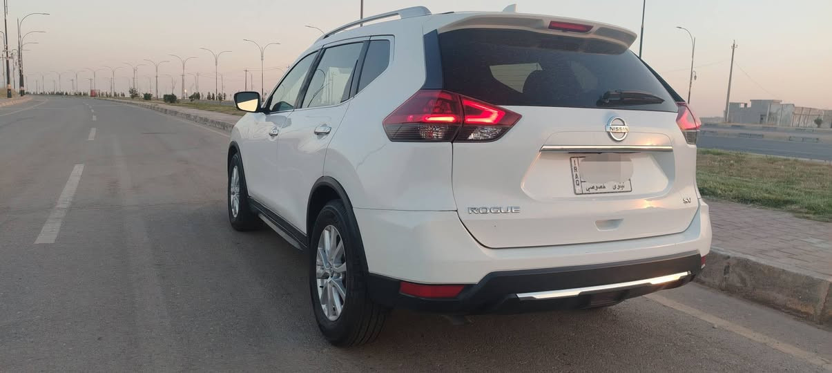 NISSAN ROGUE 2018 SV
مواصفات 
بصمه دخول 
بصمه تشغيل 
تشغيل عن بعد 
رادار امام 
رادار جانبي 
تحديد مسار 
كروز سرعه ذكي 
كشنات هيتر 
صندوق كهرباء 
ويل كب حجم 17 رقم نينوى 
شرط التحويل 
جاملغ امامي مبدل ومصبوغ  بدون ايرباك بشرط مع بارد بسيط صور ضرر مرفقه داخل المنشور 
السعر المطلوب 149 
قابل للتفاوض
للاستفسار الاتصال على الرقم ***********
