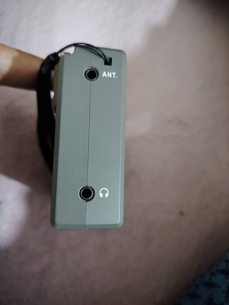 راديو sihuadon r. 108 غير مستعمل شحن تايبسي fm. Mw. Sw. Lw. Air حجم كف اليد السعر 100 الف يوجد توصيل العراق


**إذا كنت صاحب هذا الإعلان وتريد حذفه لأي سبب، رجاءا أرسل رسالة إلى الدعم الفني**