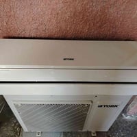 سبلت يورك 2 طن بلادي تبريده ثلج  السعر375شراي انتصل07844369866