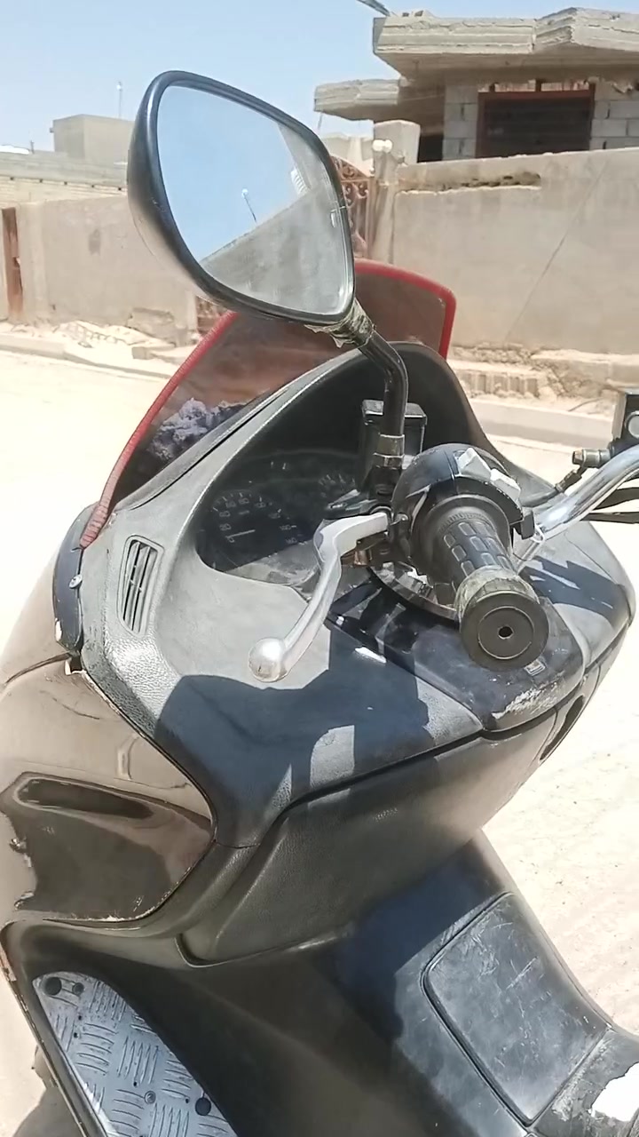 لبيع دراجه فورزه صفر 8 كلش ما بيه 550.   ***********
