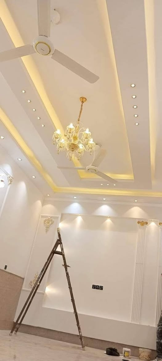 ‎عمل طلس + ديكور بسيط حسب الطلب + صبغ  في غاية الروعة وحسب طبيعة المكان الوظيفية.
‎أنهي المرحلة الأخيرة من تجهيز منزلك بعالم ديكوري ساحر.
‎ميز بيتك بأرقى الديكورات التي يتم انجازها بادق التفاصيل 
‎استغل #الفرصة ليصبح منزلك اكثر رونقاً واناقه
‎تصاميم رائعه تناسب جميع الاذواق
‎لمنزل عصري وانيق 
تواصل معنا 
#ديكورات #تشطيب_ملكي_فاخر #بديل_رخام_3d #العراق #بغداد #اصباغ ***********
