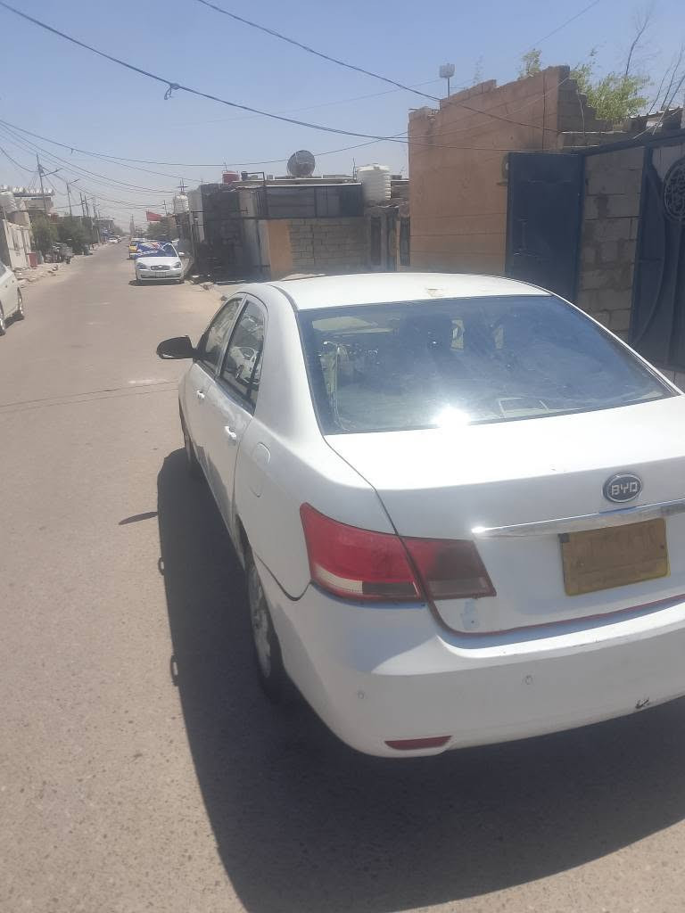 بي وايدي جي 3مديل13 مكينه كير 1800 سعر 35وبيه مجال عنوان البصره القبله *********** وت ساب فقط البصرة, العراق
