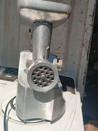 مكينة خياطة • يابانية • شرط