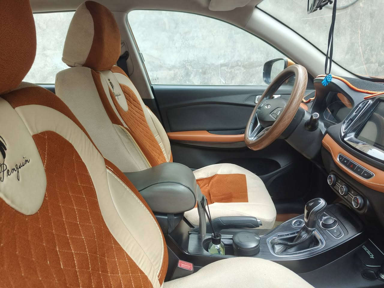 تيكو 7
مديل 2020 
فول مواصفات واحد على واحد 
مكينه حجم 2000 
ماشيه 83الف 
المواصفات : 
 بصمة تشغيل
بصمه ابواب
بانوراما
حساس امامي خلفي
شاشة كبيرة تدعم الاندرويد
اربعة كامرات
رادار
كشنات جلد
كشن كهرباء 
تدفه بالكشنات
مري شفط
تحكم ستيرن
مانع انزلاق
مصابيح ضباب
نظام ABS
تحكمات استيرن
تبريد قطعتين
خمسة راكب 
ومواصفات اخرى
العنوان بغداد 
اي أستفسار ***********
